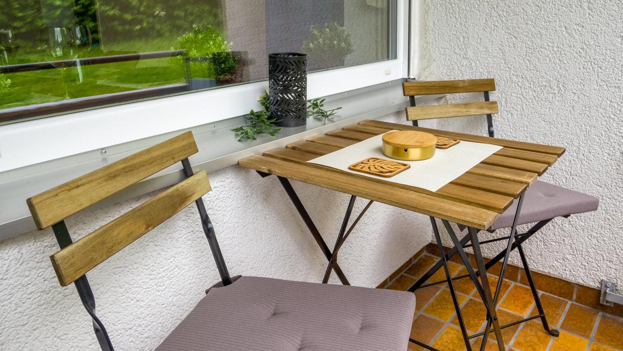 Gross, Modern, Zentrumsnah Mit Parkplatz Und Garten 울름 외부 사진